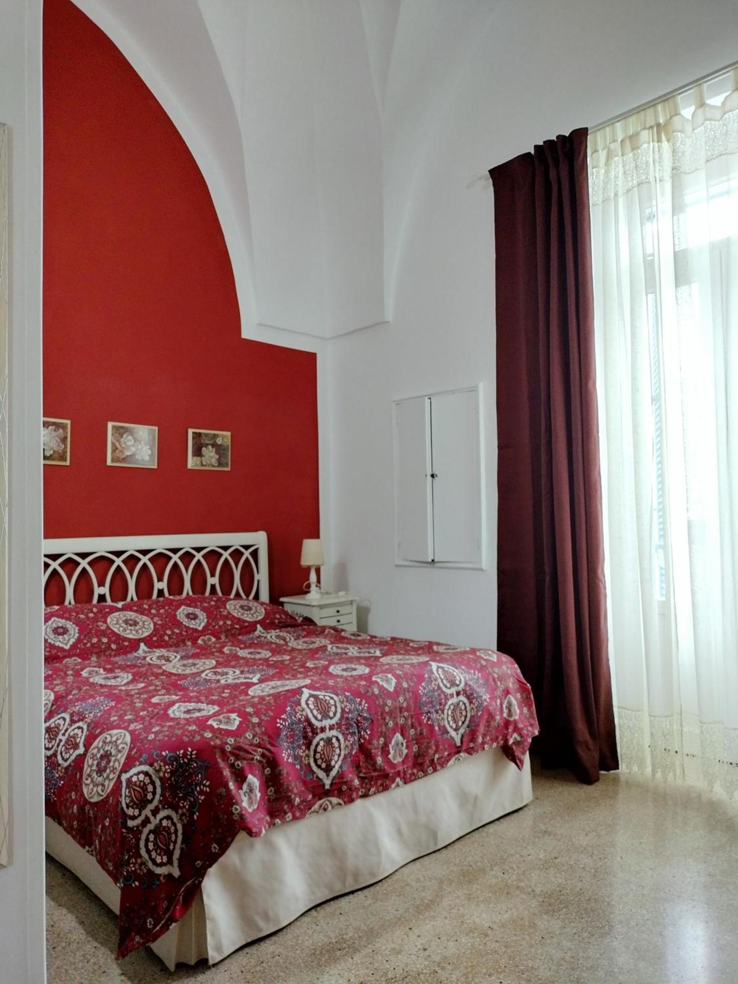 B&B Mareen Santa Maria al Bagno Bagian luar foto