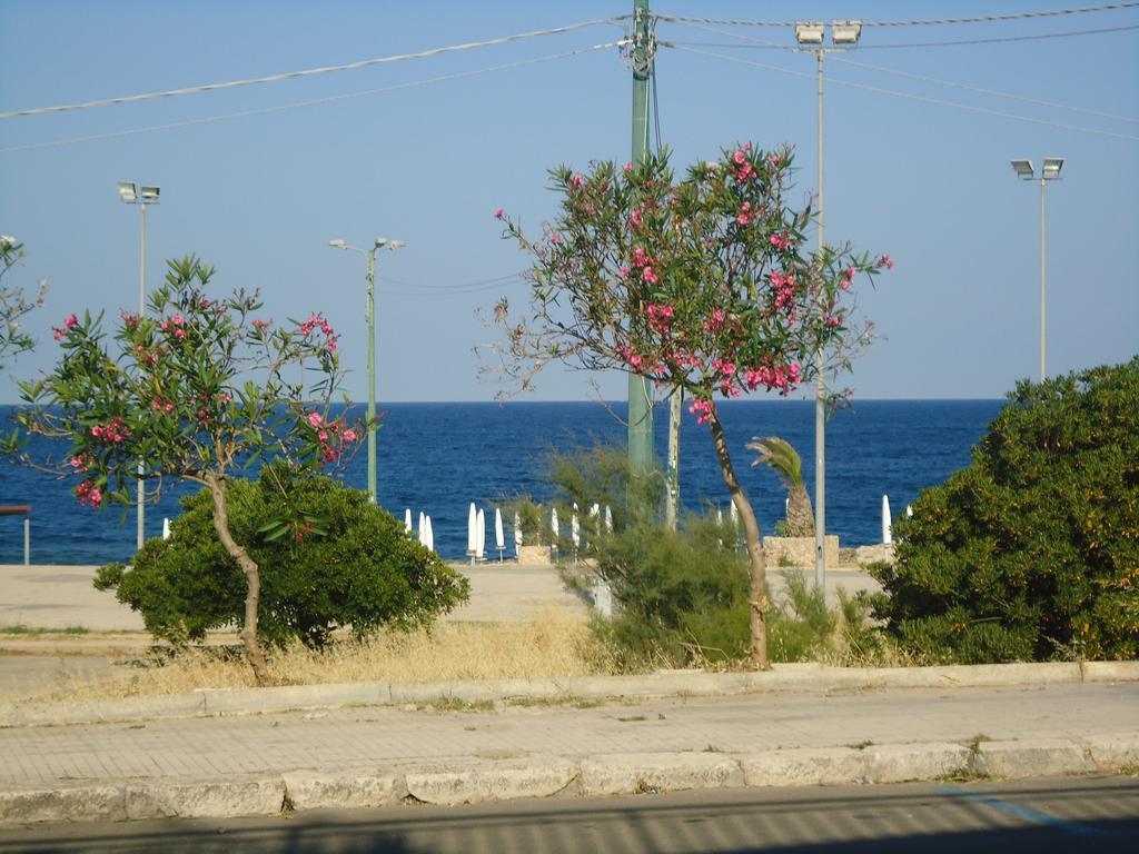 B&B Mareen Santa Maria al Bagno Bagian luar foto